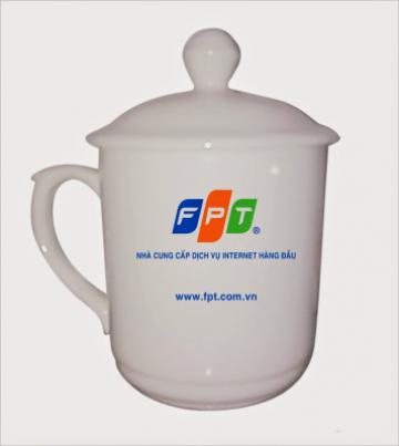 LY SỨ BẦU CÓ NẮP
