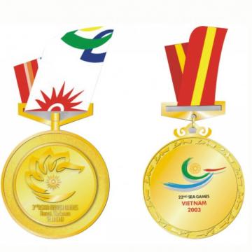 HUY CHUONG IN LOGO - MAU 2